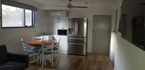 Breeze On Northbay 67 Elizabeth Crescent Carrickalinga - Darwin Holiday 1