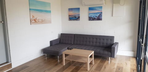 Breeze On Northbay 67 Elizabeth Crescent Carrickalinga - Darwin Holiday 8