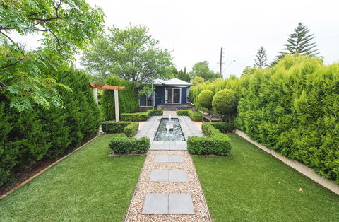 S T U D I O 22 Peaceful Retreat With Garden Views - Darwin Holiday 5