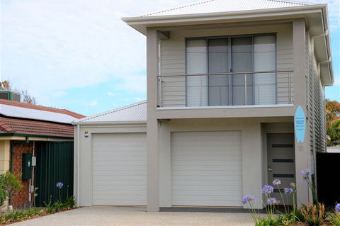Eastern Breeze - Darwin Holiday 37