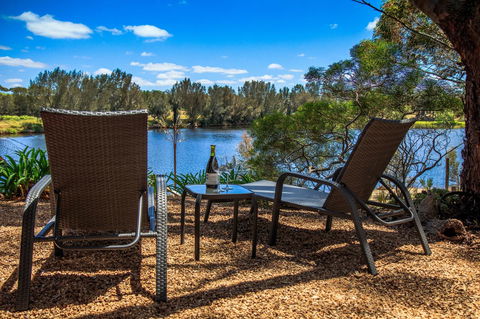 Stonewell Cottages And Vineyards - Darwin Holiday 5