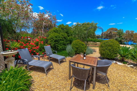 Stonewell Cottages And Vineyards - Darwin Holiday 9