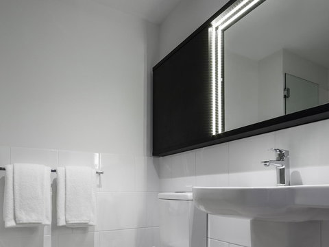 Ibis Adelaide - Darwin Holiday 10