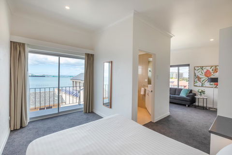 Bay 10 - Suites And Apartments - Darwin Holiday 11