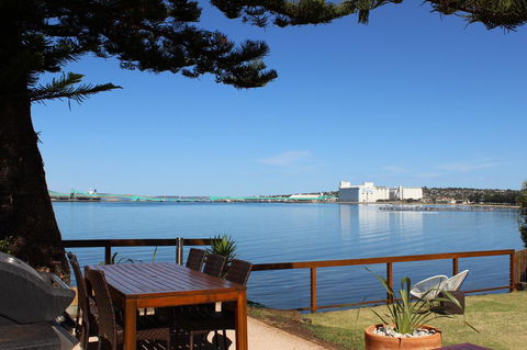 Bay 10 - Suites And Apartments - Darwin Holiday 29