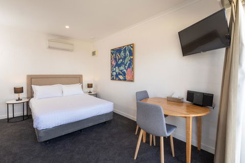 Bay 10 - Suites And Apartments - Darwin Holiday 8