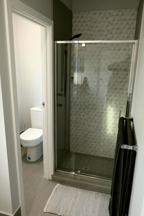 The Purple Door On Seaview - Darwin Holiday 11