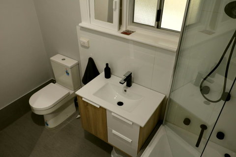 The Purple Door On Seaview - Darwin Holiday 15