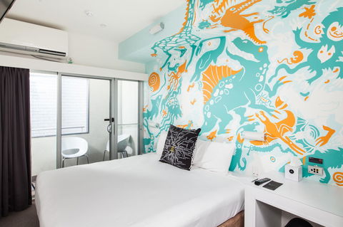 Majestic Minima Hotel - Darwin Holiday 24