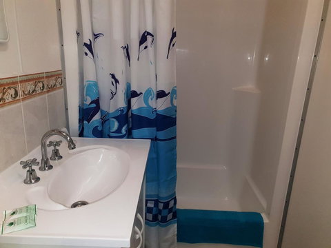 Rocks Retreat Cabin - Dolphin - Darwin Holiday 9