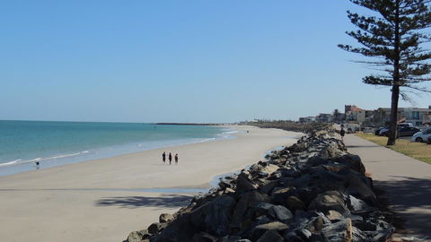 Glenelg - Marina Retreat - Darwin Holiday 7