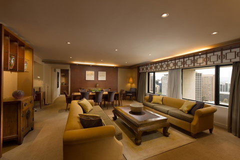 Hilton Adelaide - Darwin Holiday 24