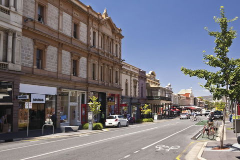 Hilton Adelaide - Darwin Holiday 40