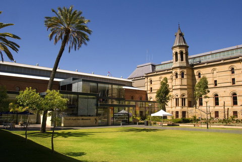 Hilton Adelaide - Darwin Holiday 38