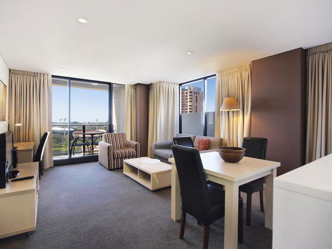Oaks Adelaide Horizons Suites - Darwin Holiday 13