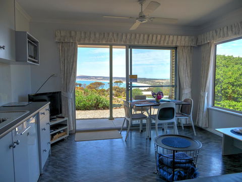 Emu Bay Holiday Homes - Darwin Holiday 26