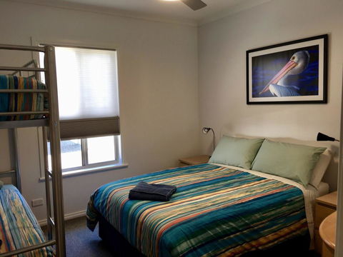 Emu Bay Holiday Homes - Darwin Holiday 18