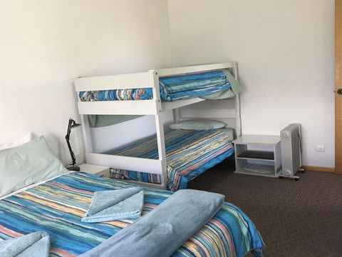Emu Bay Holiday Homes - Darwin Holiday 12