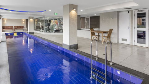 Oaks Adelaide Embassy Suites - Darwin Holiday 6