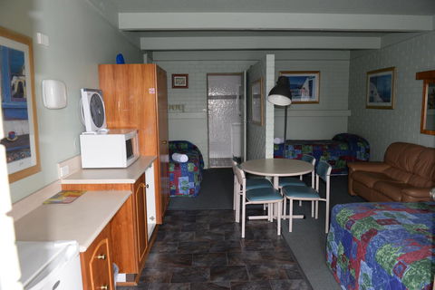 Ardeanal Motel - Darwin Holiday 41