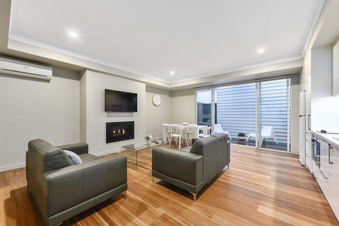 Aloha Central Luxury Apartments - Darwin Holiday 6
