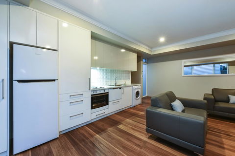Aloha Central Luxury Apartments - Darwin Holiday 29