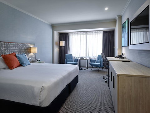 Stamford Grand Adelaide - Darwin Holiday 24