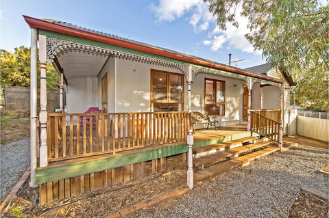 Rustic On 13th - Darwin Holiday 18