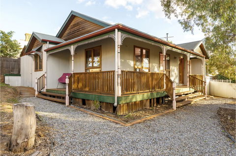 Rustic On 13th - Darwin Holiday 17