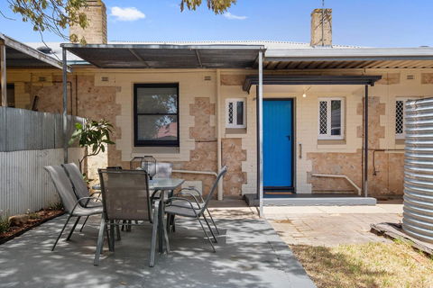 Cute And Cosy - Events, Workers, Getaways - Darwin Holiday 13