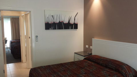 McLaren Vale Motel & Apartments - Darwin Holiday 23