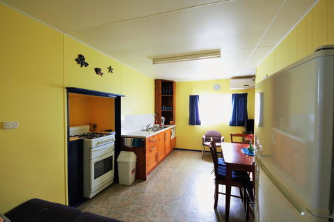 Baudin Beach Apartments - Darwin Holiday 8