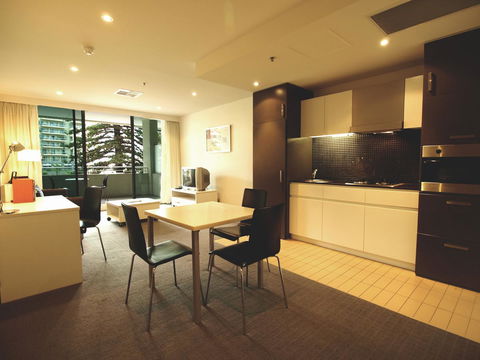 Oaks Glenelg Liberty Suites - Darwin Holiday 27