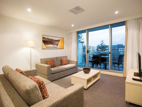Oaks Glenelg Liberty Suites - Darwin Holiday 16