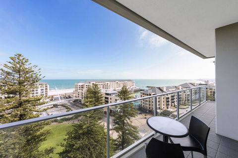 Oaks Glenelg Liberty Suites - Darwin Holiday 14