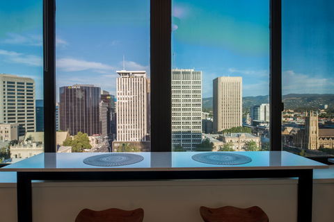 Suite 11 Victoria Square - Darwin Holiday 8