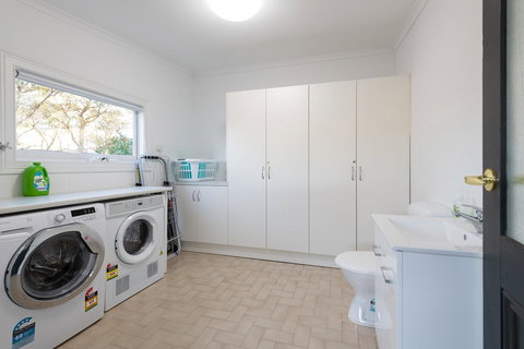 The Other House - Darwin Holiday 18