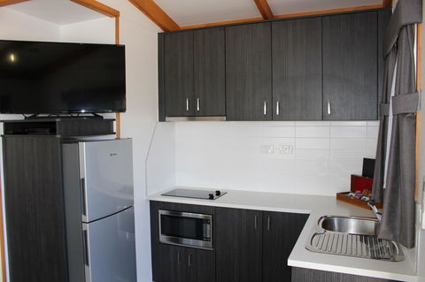 Ceduna Foreshore Caravan Park - Darwin Holiday 1
