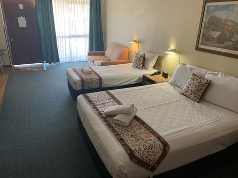 Cumberland Motor Inn - Darwin Holiday 21