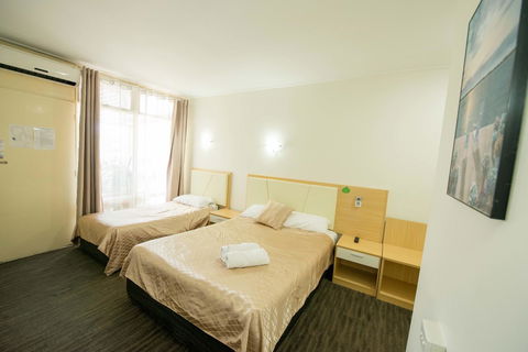 Jacksons Motor Inn - Darwin Holiday 18