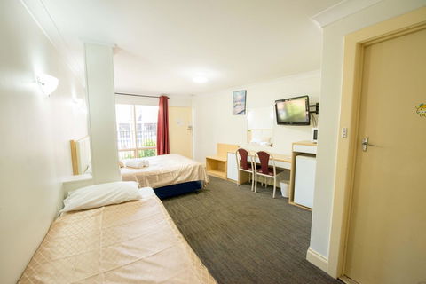 Jacksons Motor Inn - Darwin Holiday 23