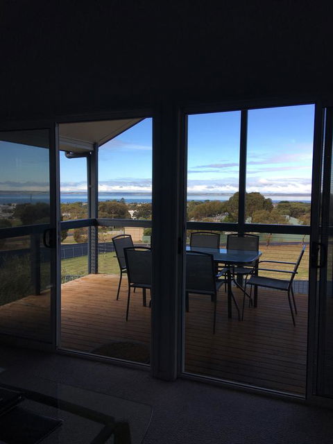 Kangaroo Island Bayview Villas - Darwin Holiday 21