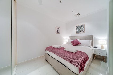 York Apartments On Grenfell - Darwin Holiday 8