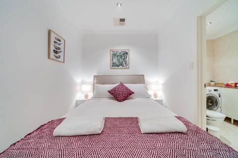 York Apartments On Grenfell - Darwin Holiday 10