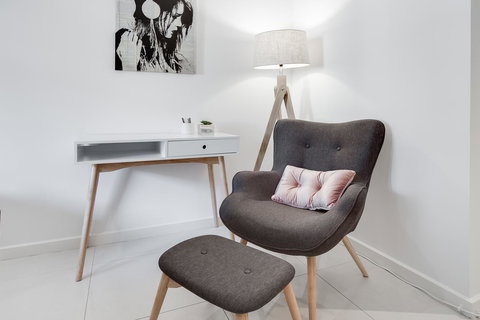 York Apartments On Grenfell - Darwin Holiday 1