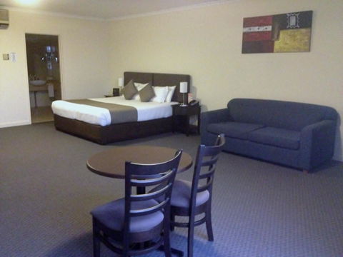 Comfort Hotel Adelaide Meridien - Darwin Holiday 1