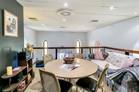 \'THE CHURCH\' Guest Home, Gawler Barossa Region - Darwin Holiday 8