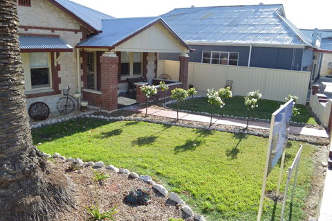 Two Cow Cottage Bed & Breakfast - Darwin Holiday 18