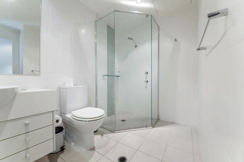 Pacific Blue 278-265 Sandy Pt Rd- Dual Key Access, Wifi, Linen And Air Conditioning - Darwin Holiday 14