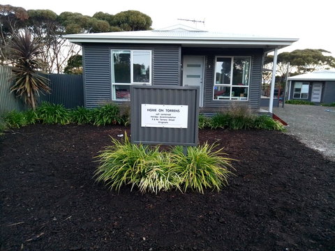 Home On Torrens - Darwin Holiday 7